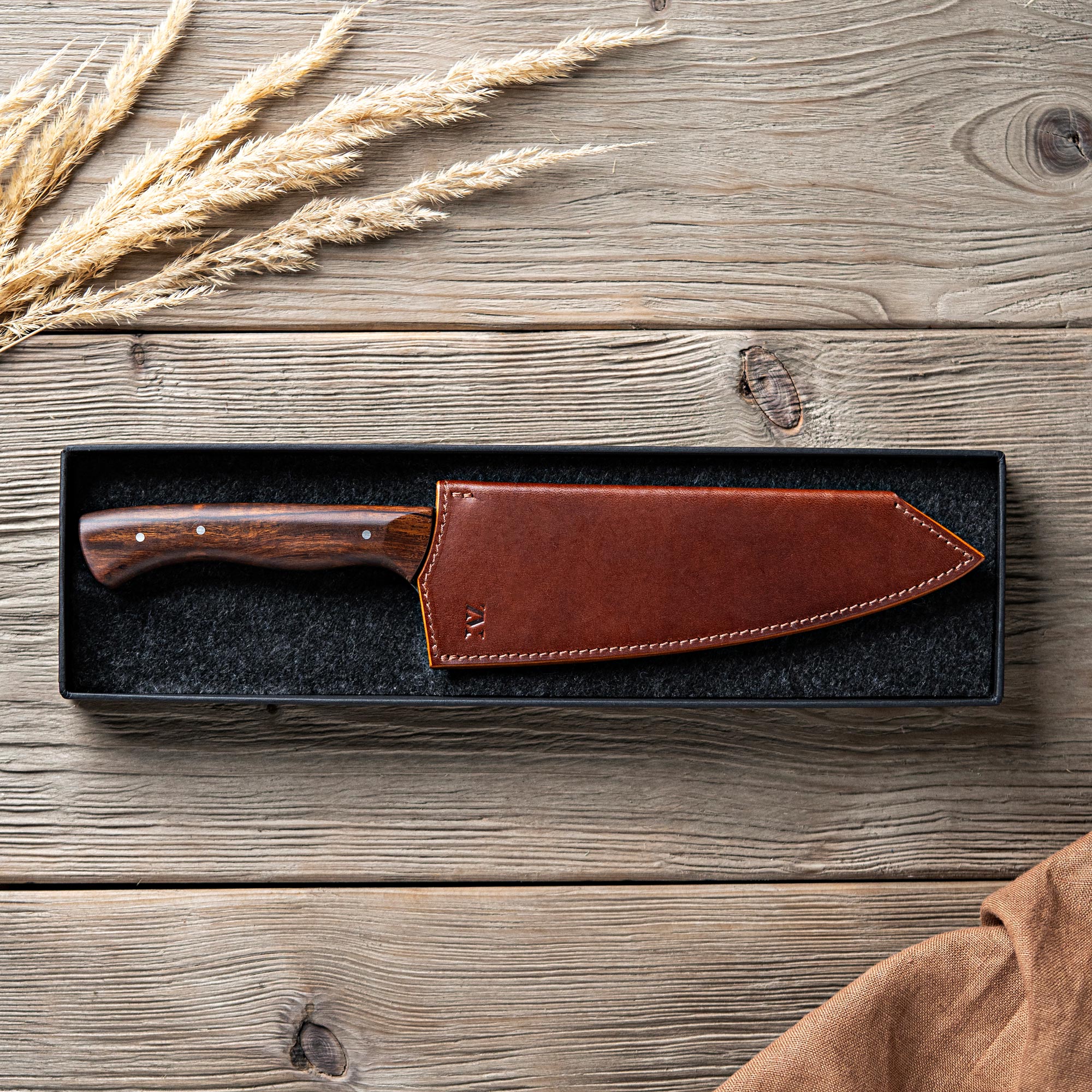 Leder-Messerscheide