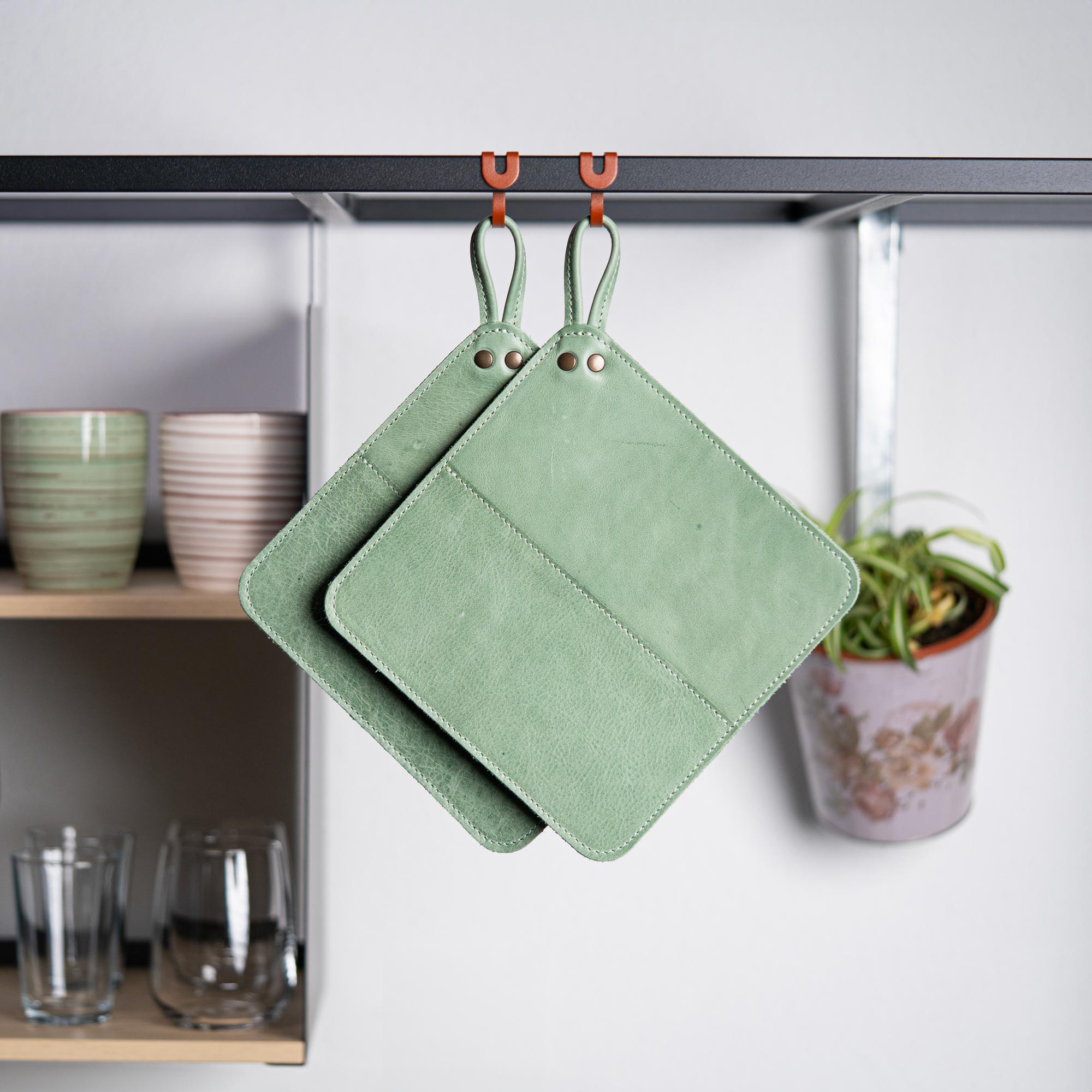 B-Ware Ledertopflappen (2 Stk.)