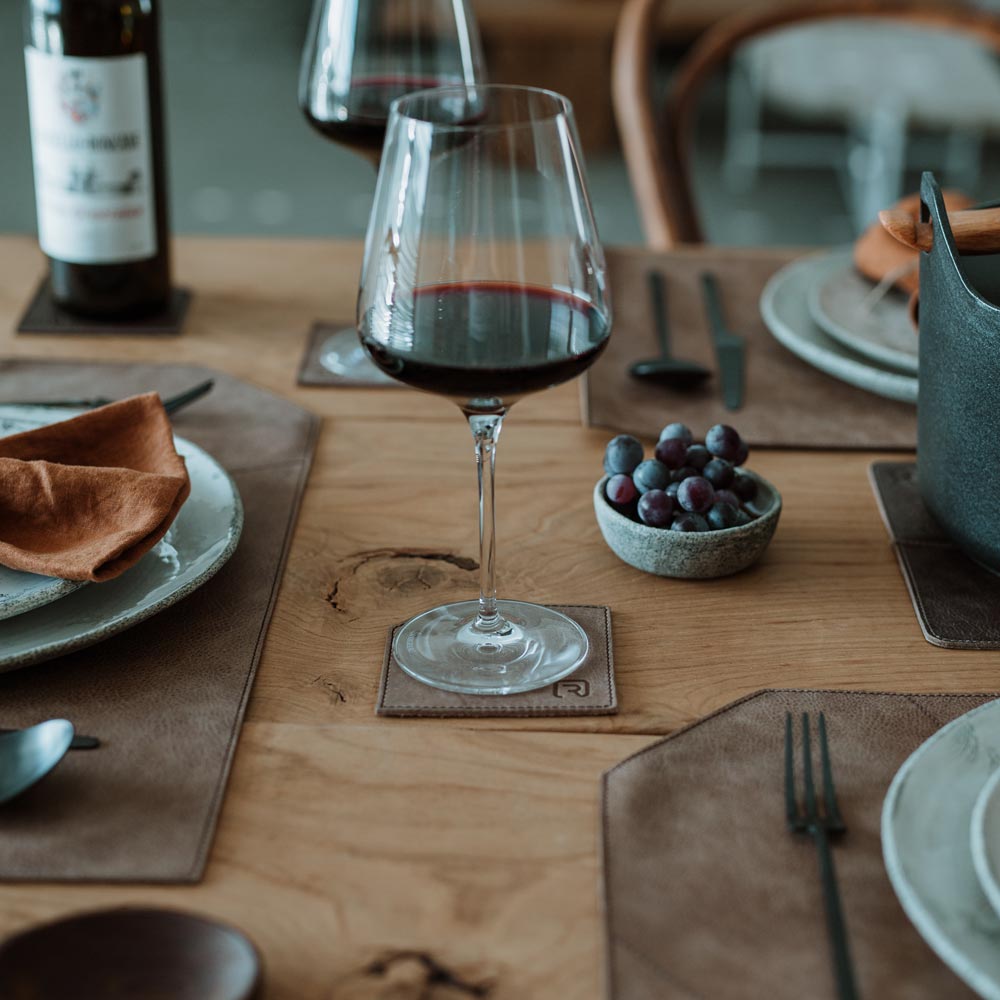 Echtleder-Glasuntersetzer "Design"