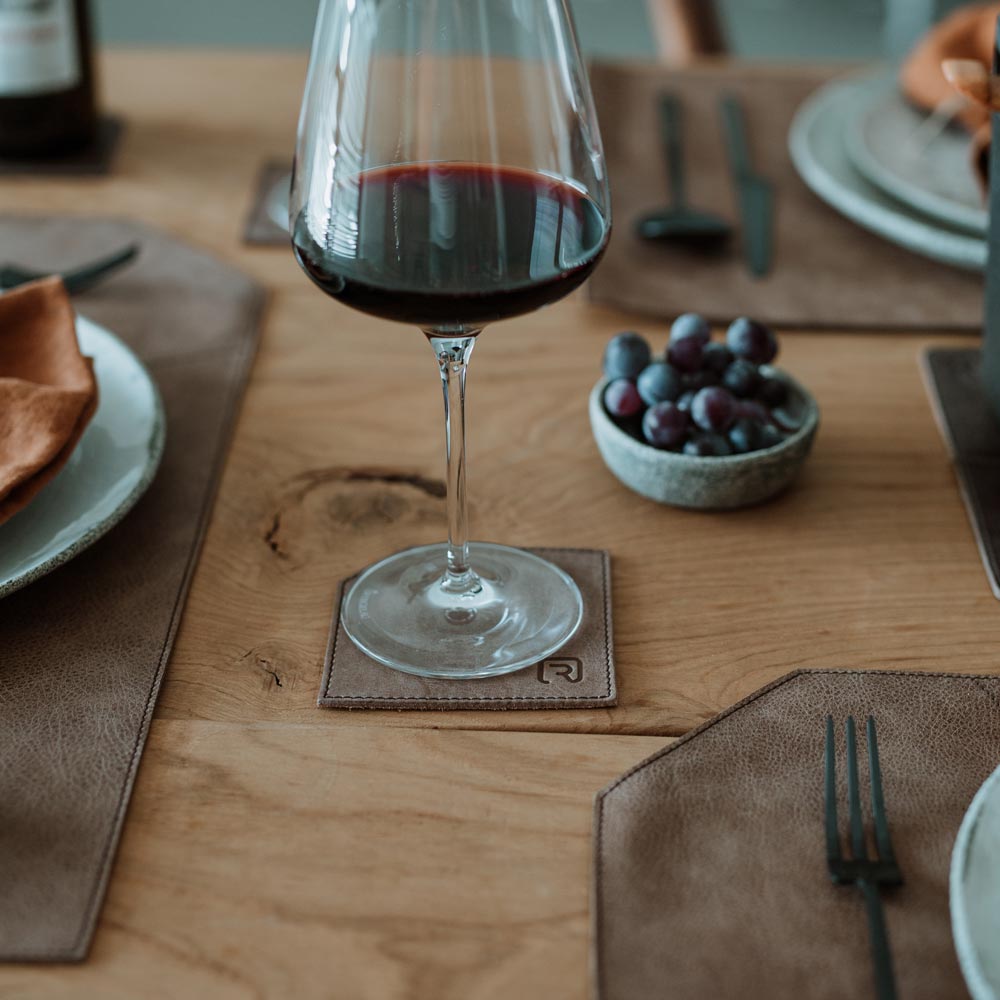 Echtleder-Glasuntersetzer "Design"